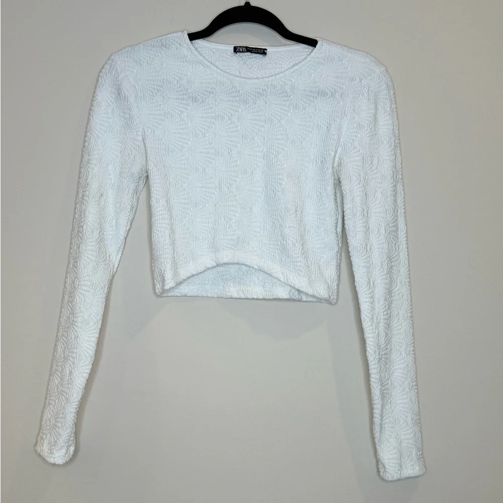 🔥Zara White Patterned Long Sleeve Crop Top Sz M EUC🔥